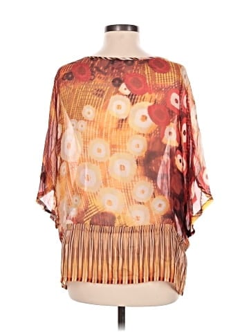 Da-Nang 3/4 Sleeve Silk Top (view 2)