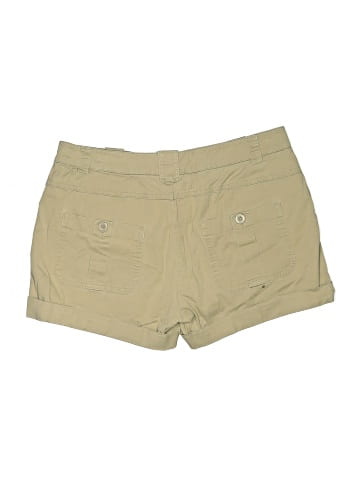 Vince. Khaki Shorts (view 2)