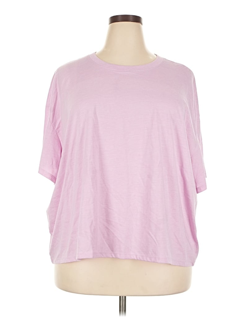 Pre-owned Torrid Short Sleeve T-shirt In Pink