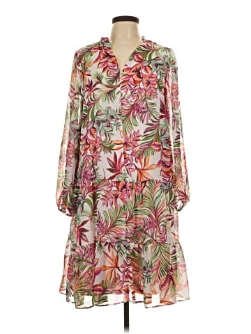Julia Jordan Casual Dress (view 1)