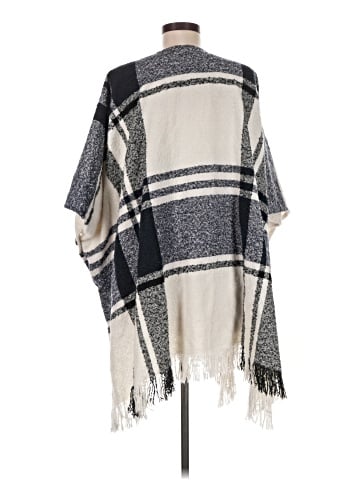 Forever 21 Poncho (view 2)
