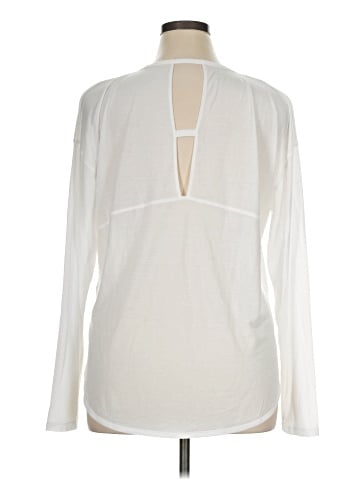 Under Armour Long Sleeve Top (view 2)