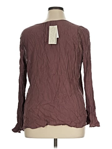 Daniel Rainn Long Sleeve Blouse (view 2)