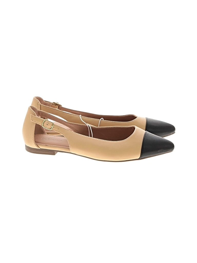 Pre-owned Old Navy Flats In Tan