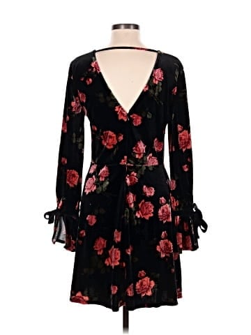 Xhilaration Cocktail Dress (view 2)