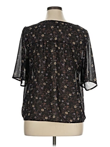 Bobeau Short Sleeve Blouse (view 2)