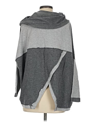 CAbi Poncho (view 2)