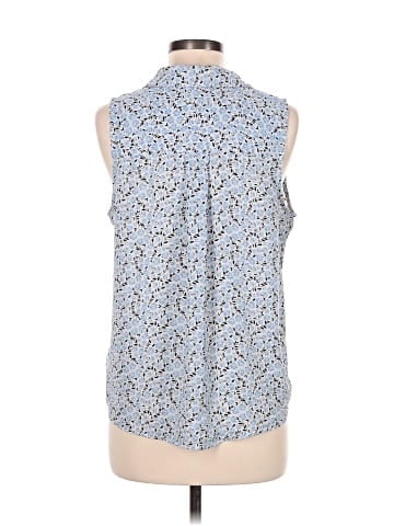 Who What Wear Sleeveless Button-Down Shirt (view 2)