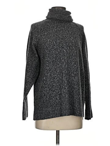 Old Navy Turtleneck Sweater (view 1)