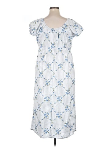 Old Navy Casual Dress (view 2)