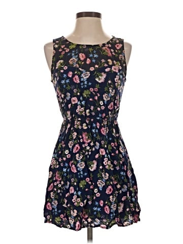 Forever 21 Casual Dress (view 1)