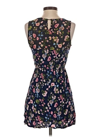 Forever 21 Casual Dress (view 2)