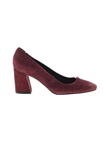 Stuart Weitzman Heels (view 1)