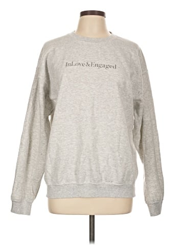 Gildan Sweatshirt (view 1)