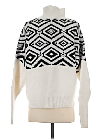 Buffalo Poncho (view 2)