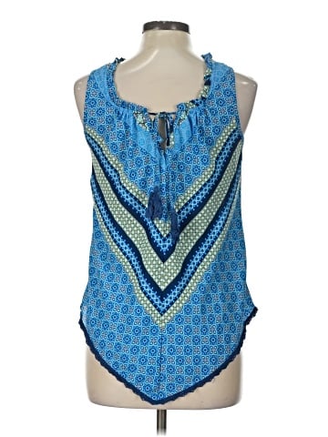 Socialite Sleeveless Blouse (view 2)