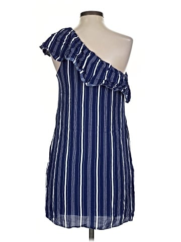 Everly Casual Dress (view 2)