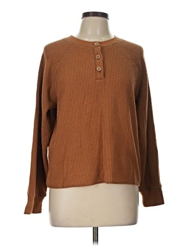 Old Navy Pullover Sweater (view 1)