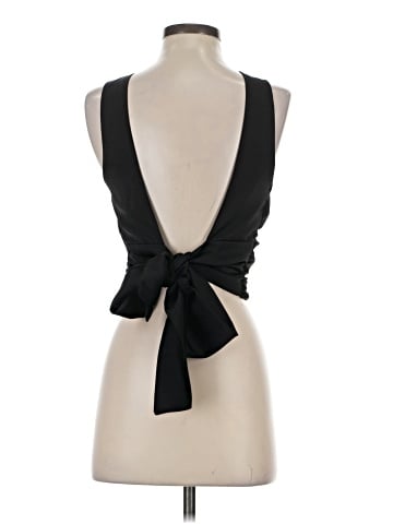 Commense Sleeveless Top (view 2)
