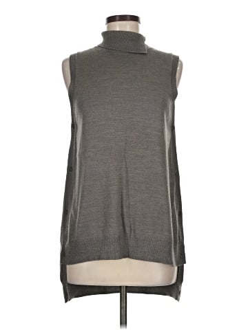 The Limited Sleeveless T-Shirt (view 1)