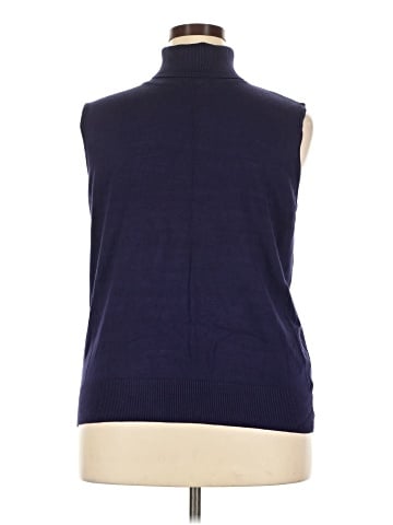 North Style Sweater Vest (view 2)