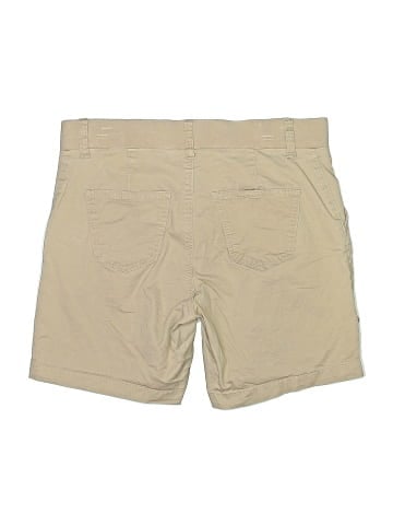 Lee Khaki Shorts (view 2)
