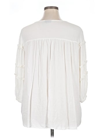 a.n.a. A New Approach 3/4 Sleeve Blouse (view 2)