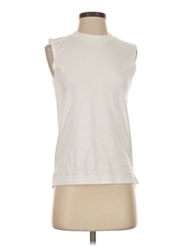 Uniqlo Sleeveless T-Shirt (view 1)