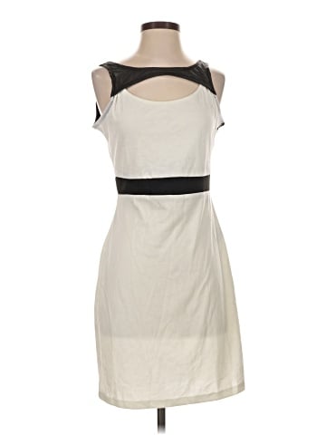 Tinley Road Casual Dress (view 1)