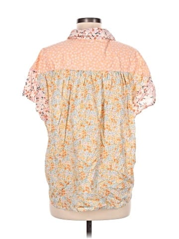 American Eagle Outfitters Short Sleeve Blouse (view 2)