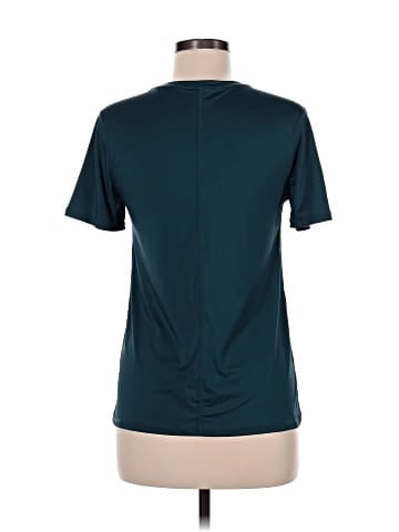Fabletics Active T-Shirt (view 2)