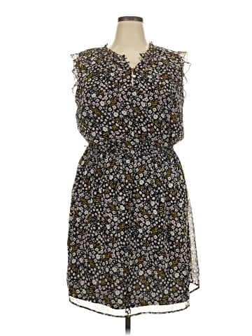 Ann Taylor LOFT Casual Dress (view 1)