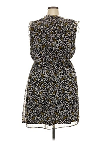 Ann Taylor LOFT Casual Dress (view 2)