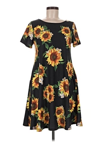 Yelete Casual Dress (view 1)