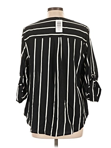 Torrid 3/4 Sleeve Blouse (view 2)