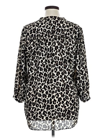 Vince Camuto 3/4 Sleeve Blouse (view 2)