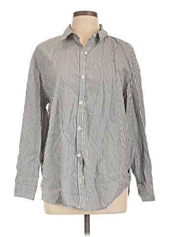 Gloria Vanderbilt Long Sleeve Button-Down Shirt (view 1)