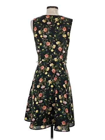 Banana Republic Casual Dress (view 2)