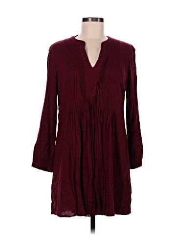 Old Navy Casual Dress (view 1)