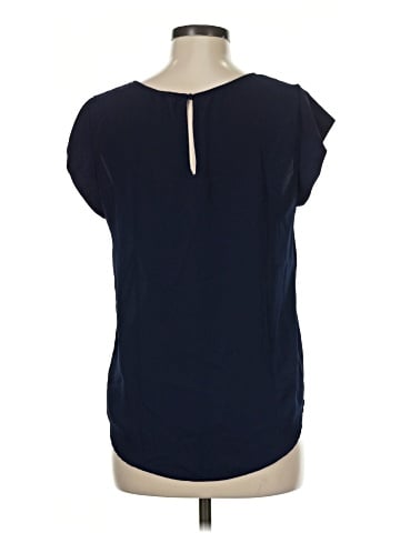 E&M Collection Short Sleeve Top (view 2)