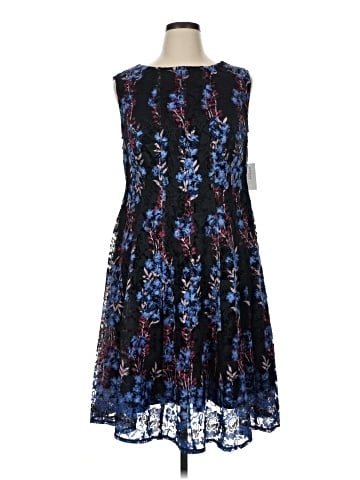 Roz & Ali Cocktail Dress (view 1)