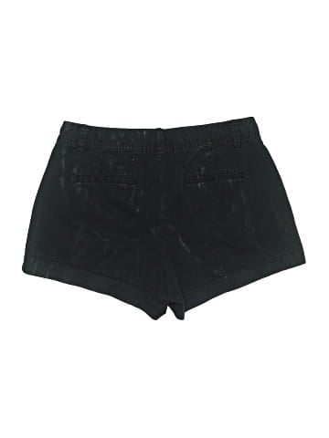 Gap Shorts (view 2)