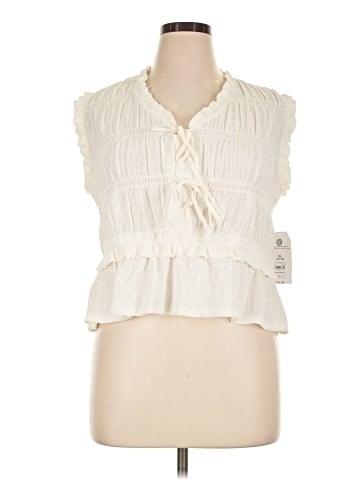 Time and Tru Sleeveless Blouse (view 1)