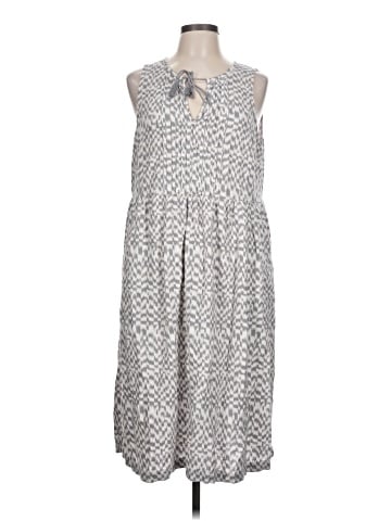 Universal Thread Casual Dress (view 1)
