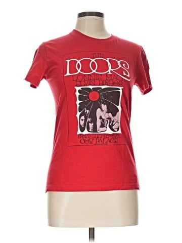 Assorted Brands Short Sleeve T-Shirt (view 1)