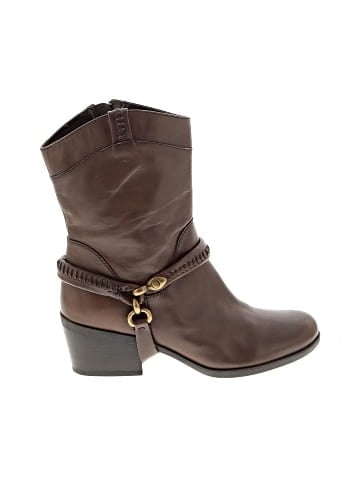 B Makowsky Boots (view 1)