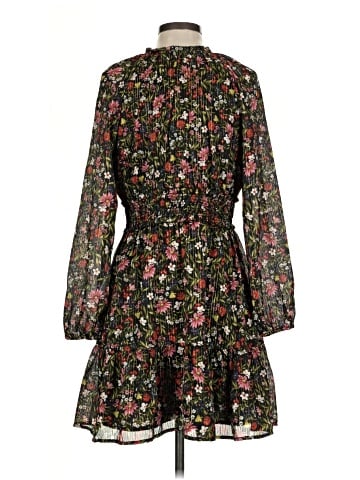 Old Navy Casual Dress (view 2)