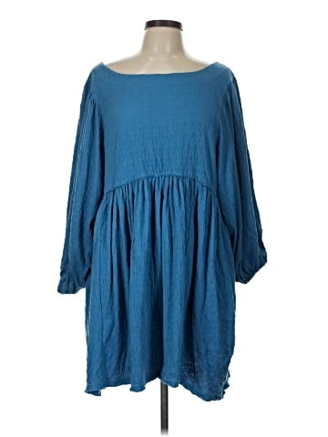 FP BEACH Casual Dress (view 1)