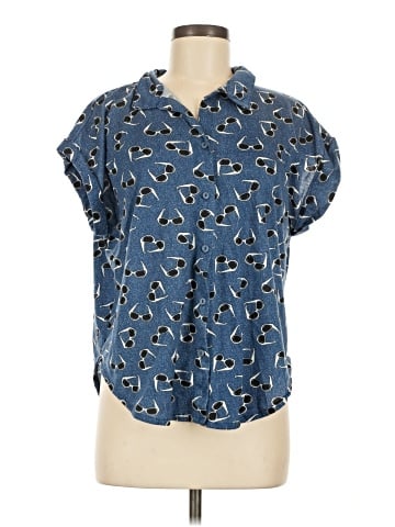 Eden & Olivia Short Sleeve Blouse (view 1)