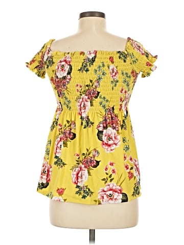 Bobbie Brooks Short Sleeve Blouse (view 2)